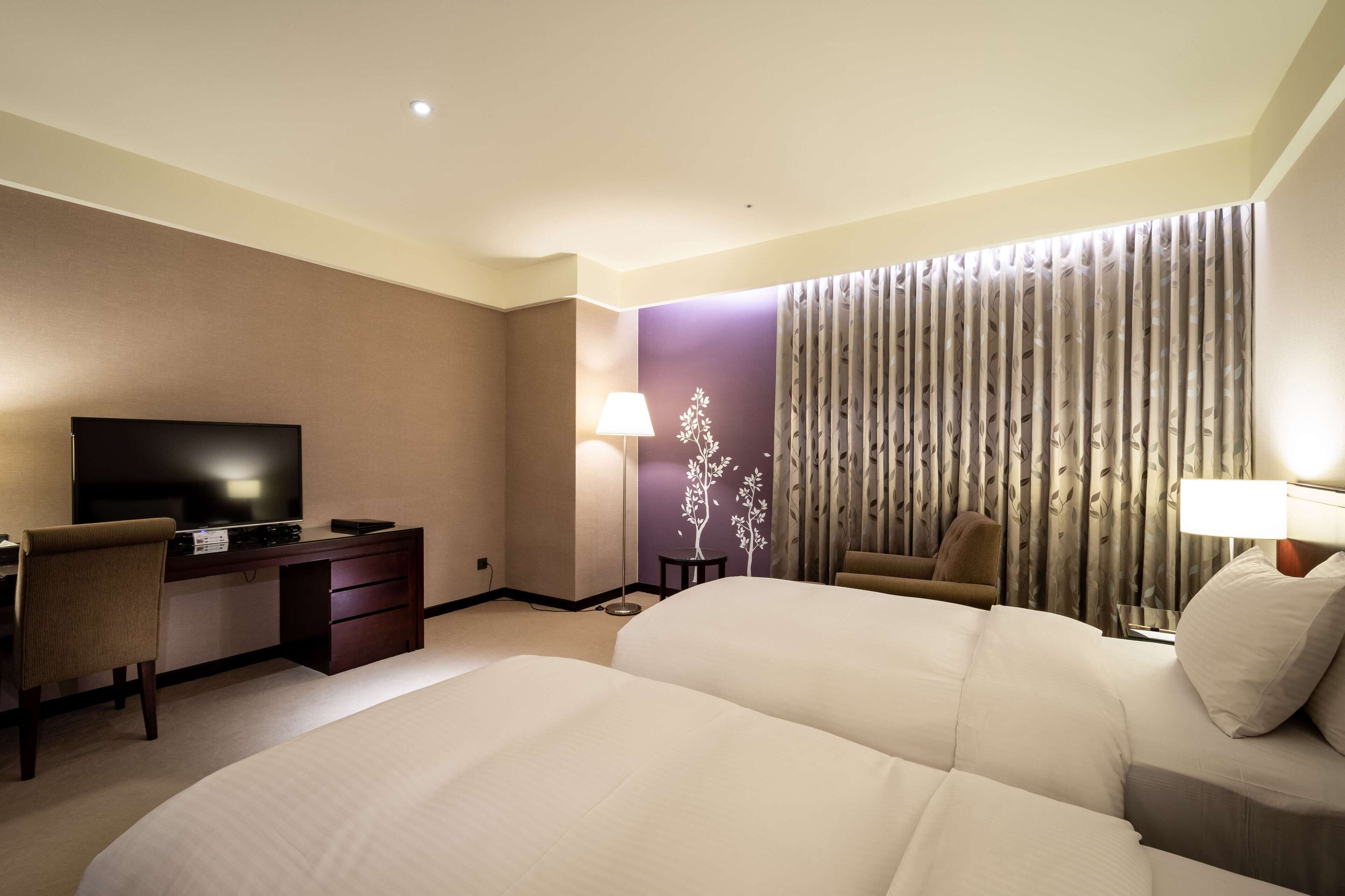 Minibar, in-room safe, desk, blackout drapes