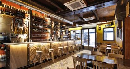 Apartamentos El Tiempo