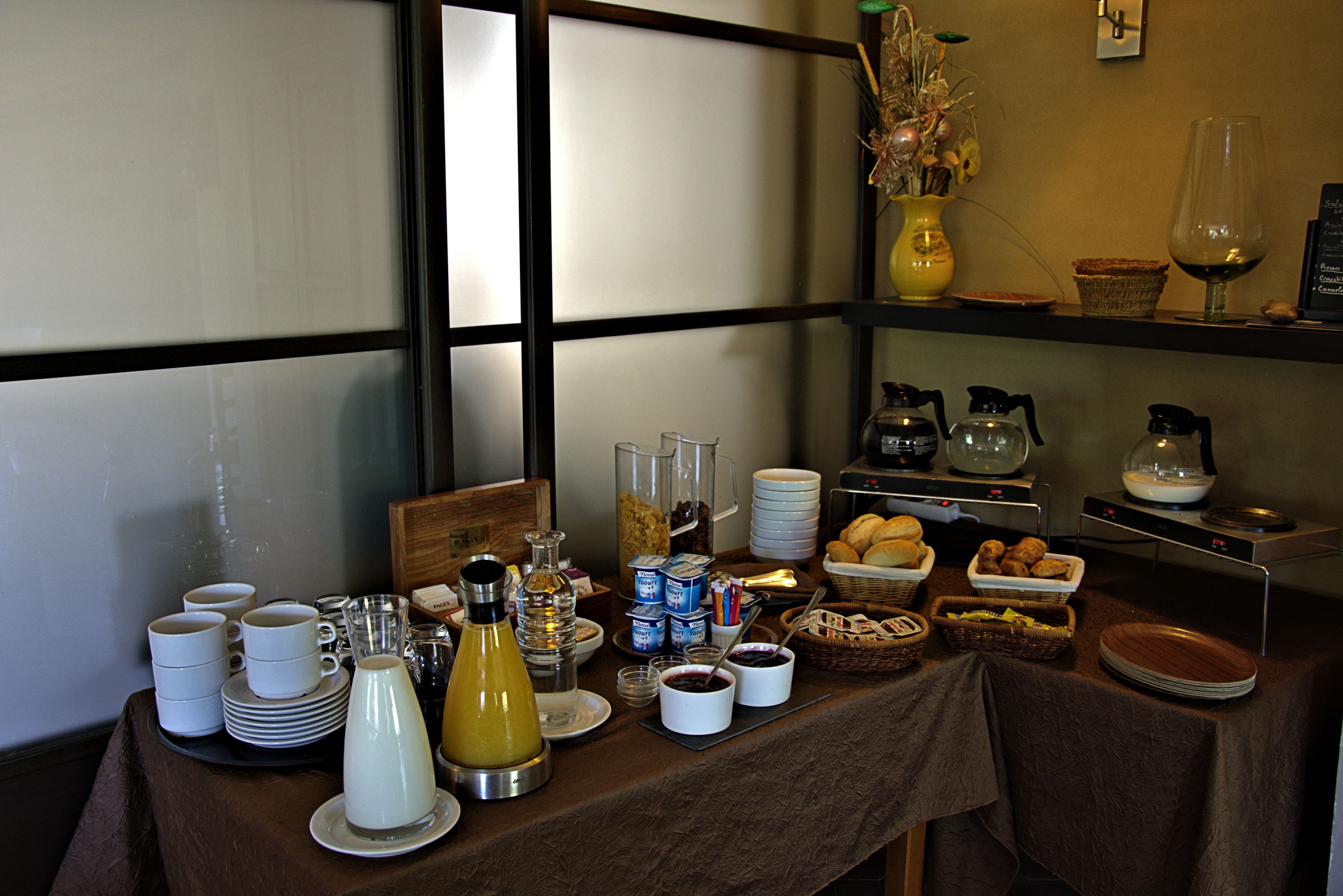daily self-service breakfast (eur 15 per person)