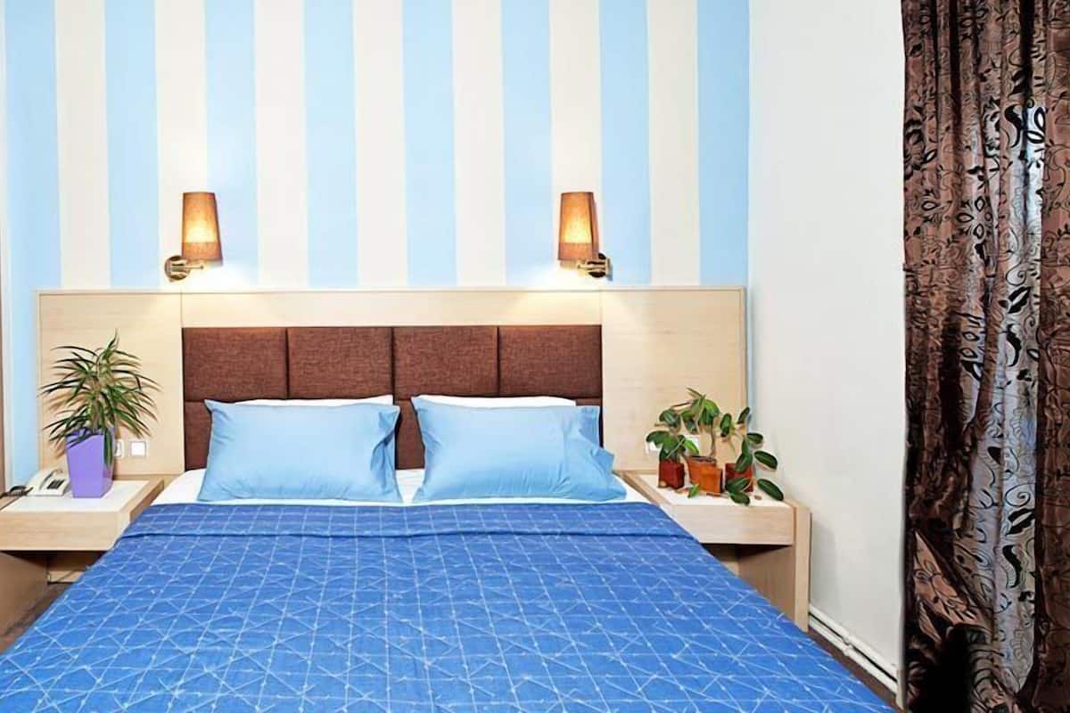 Ropa de cama de alta calidad, minibar, escritorio y insonorización
