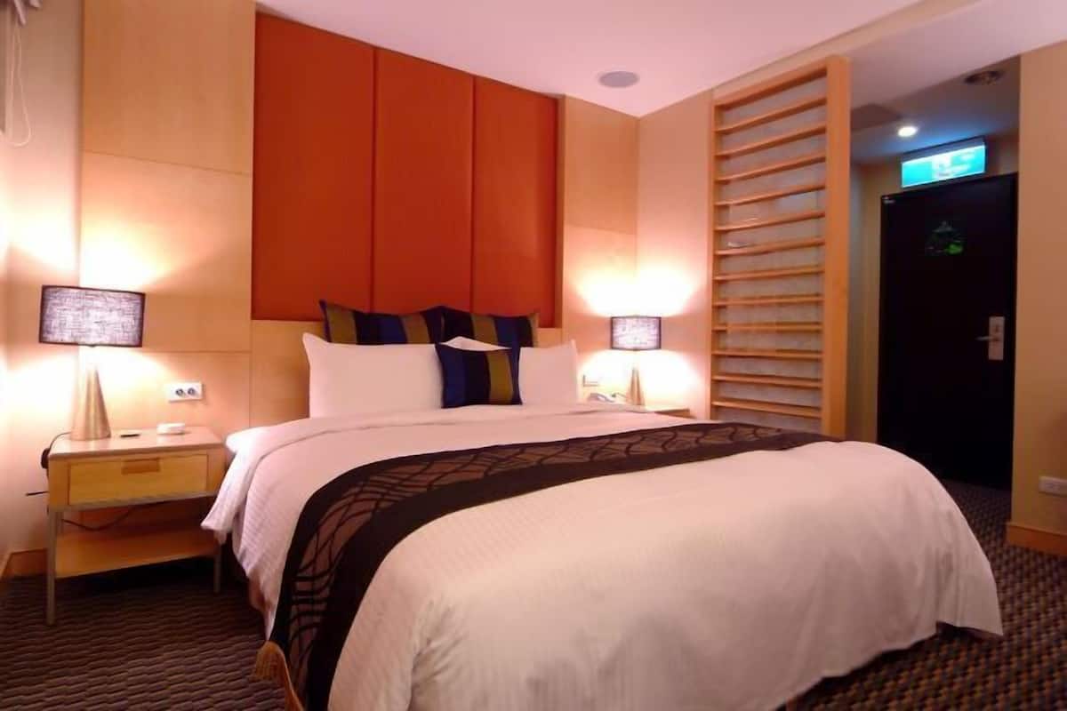 Minibar, desk, blackout curtains, soundproofing