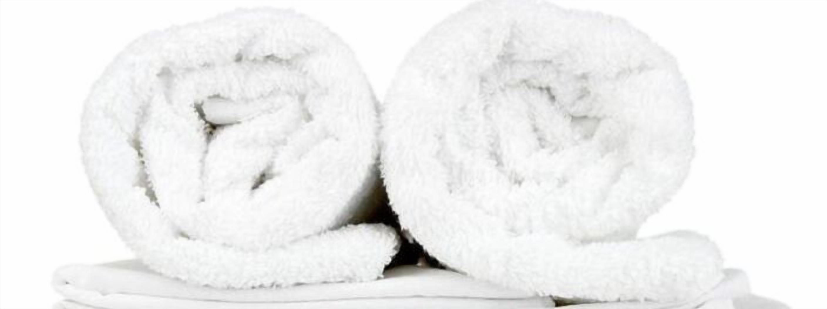 standard room | bathroom | free toiletries, hair dryer, towels