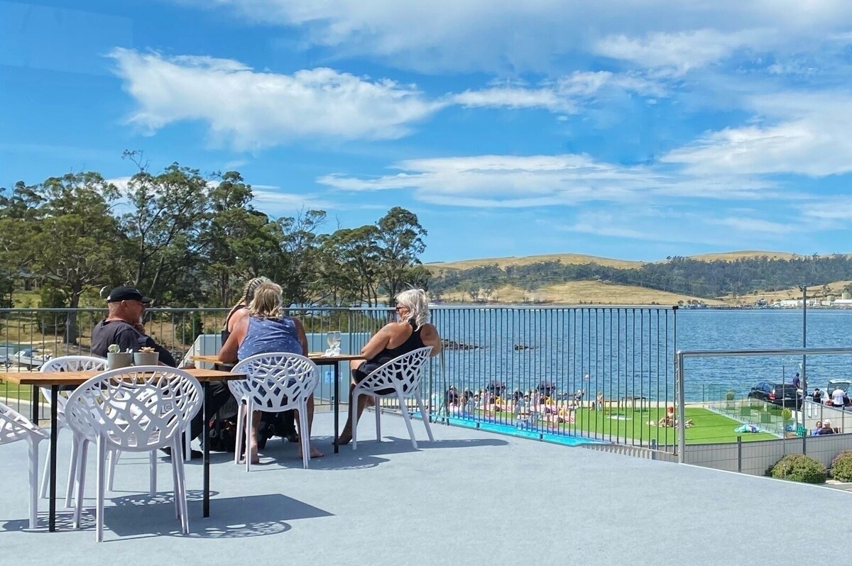Eastcoaster Tasmania