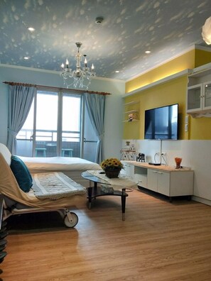 Family Room, 2 Bedrooms, City View | Living area | 32-inch TV with cable channels - MB House (Kaohsiung)