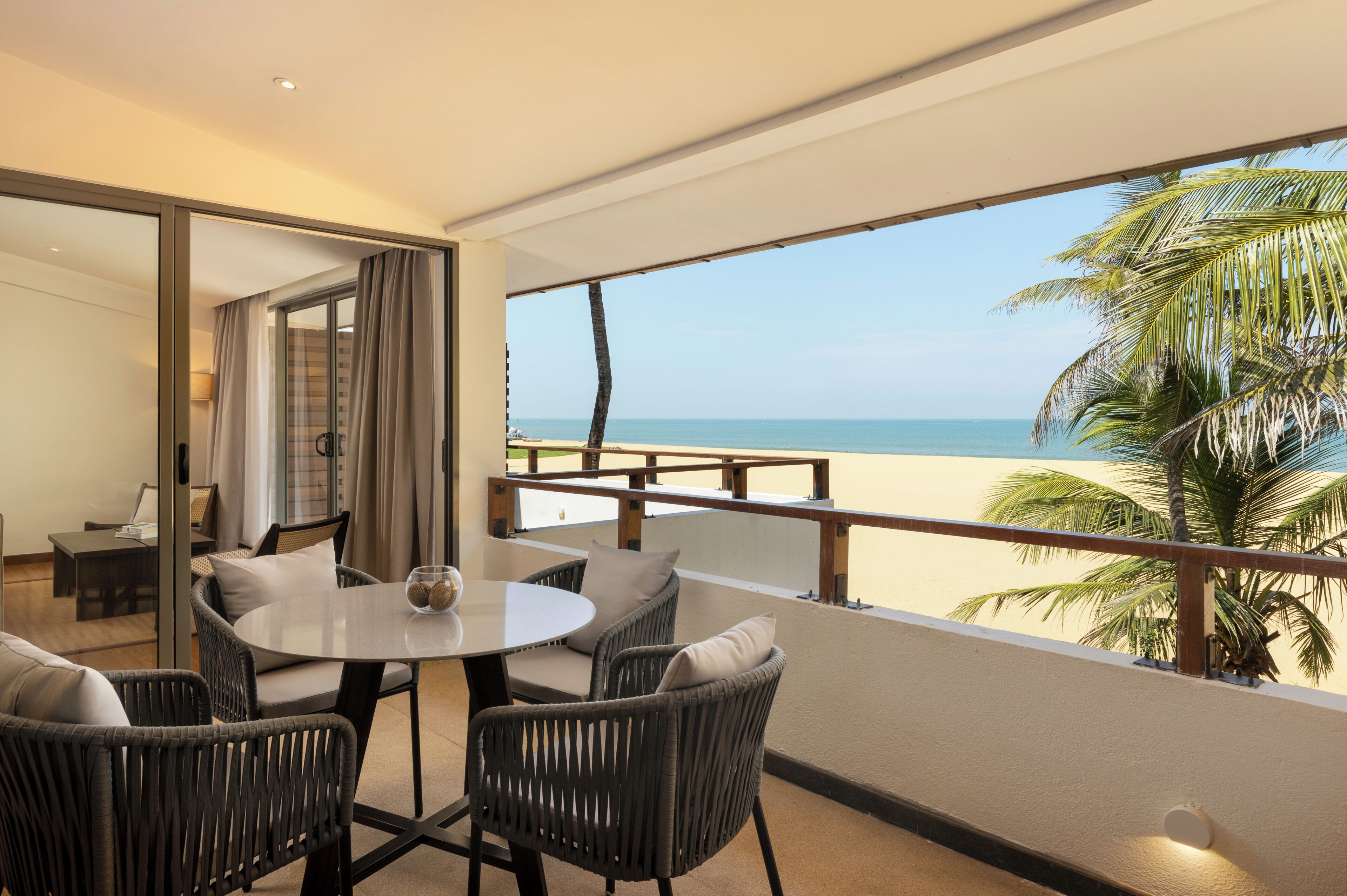 Sea Residence | In-room safe, iron/ironing board, free WiFi, bed sheets