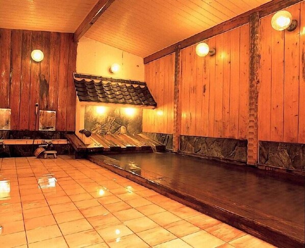 Spa - Sennen No Yu Koman (Toyooka)