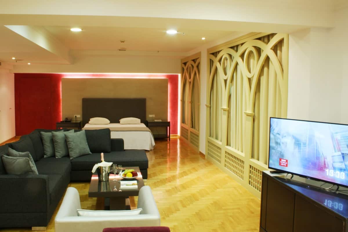 Premium bedding, minibar, in-room safe, individually decorated
