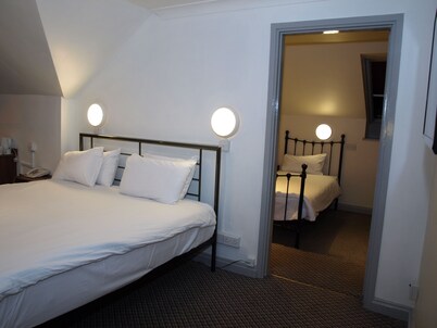 247 Hotel
