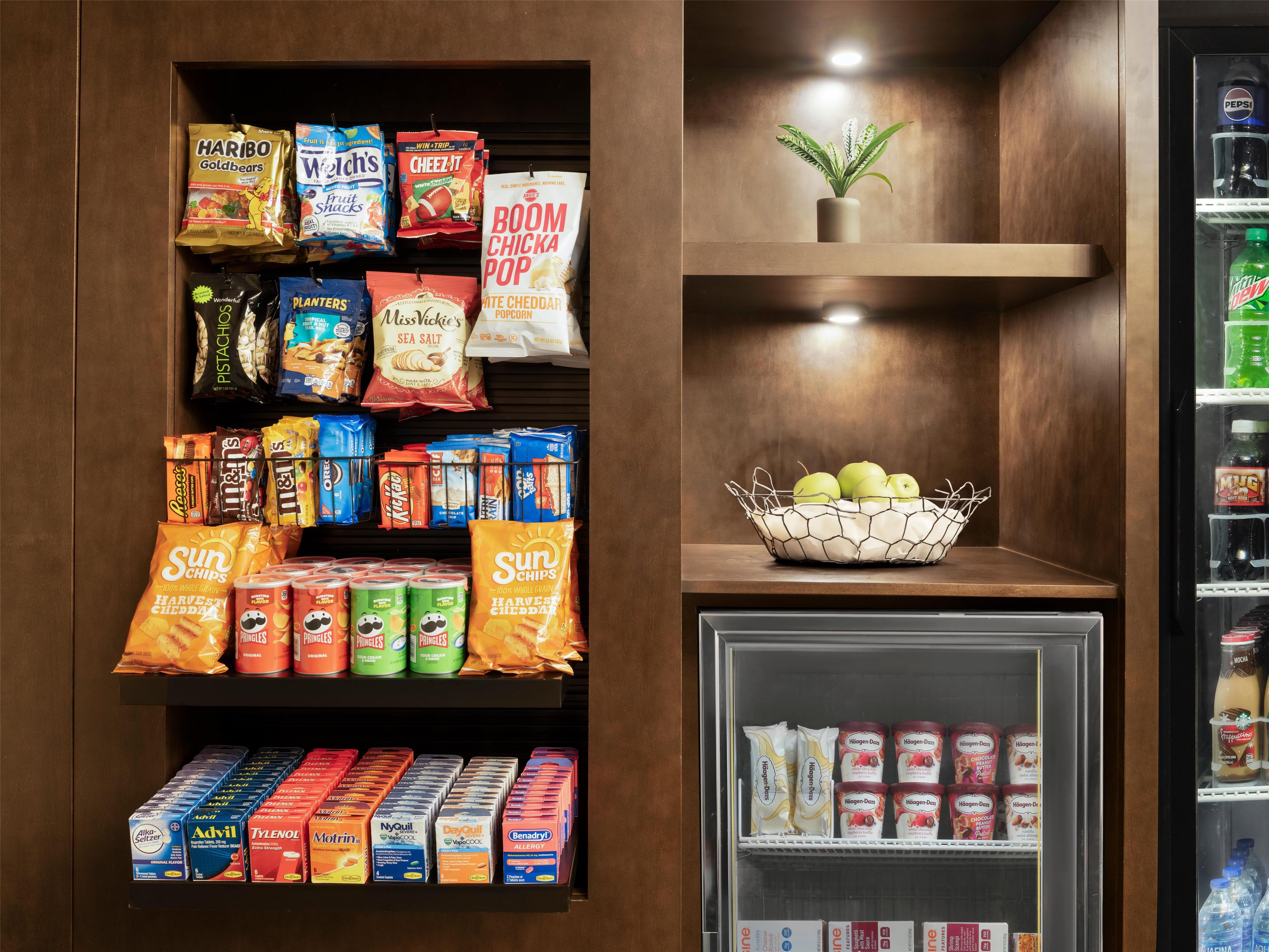 Snack bar