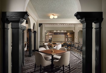 Hotel entrance and lobby at Hotel Flor Tampa Downtown, Tapestry Collection by Hilton