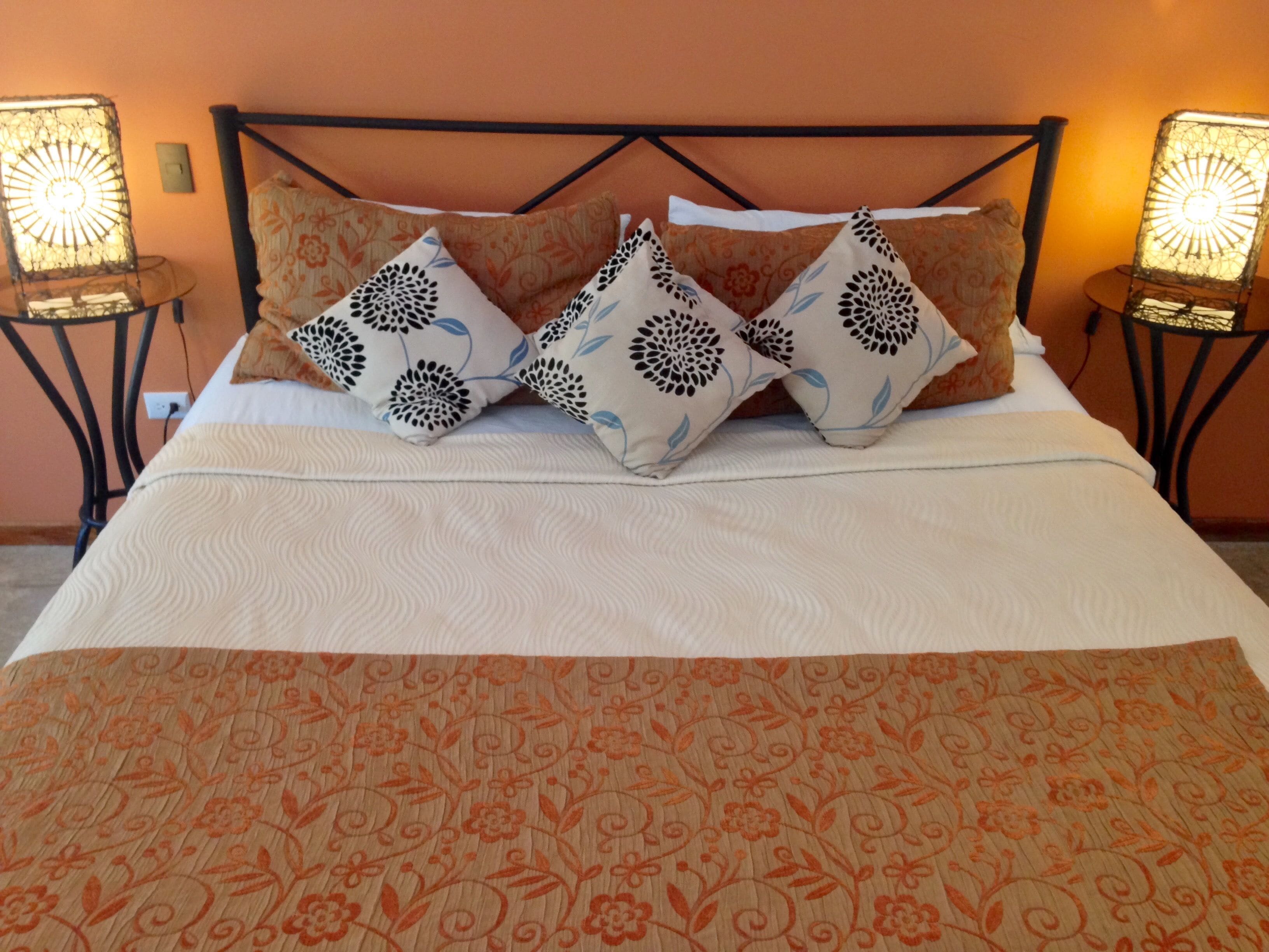 family room, 1 king bed with sofa bed | 1 bedroom, in-room safe, blackout curtains, free wifi