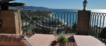 Welcome Inn Nerja