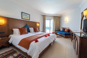 1 bedroom, minibar, in-room safe, blackout curtains