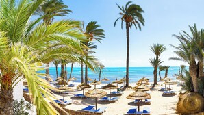 Utsikt mot strand/hav