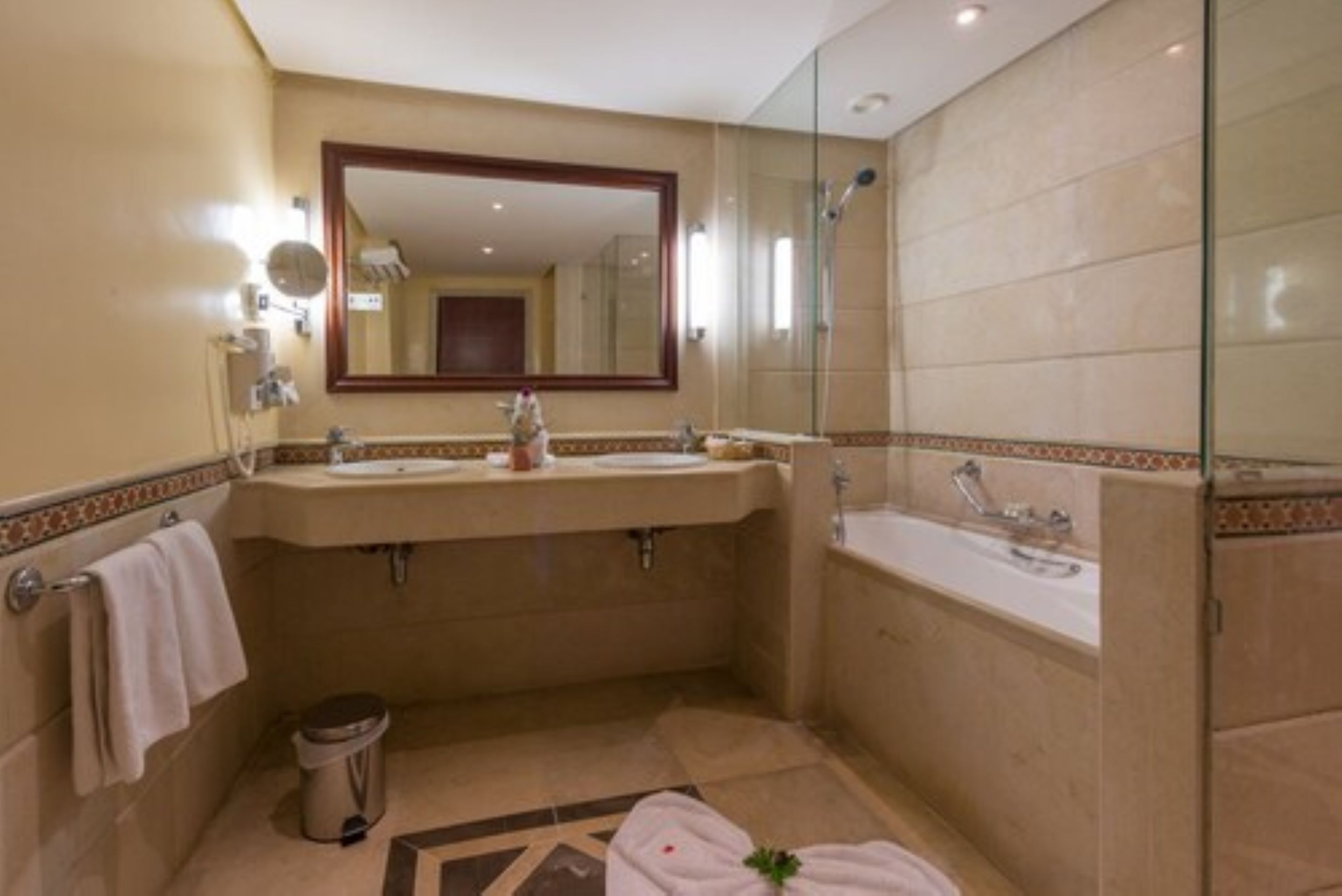 Photo - Regency Hotel & Spa