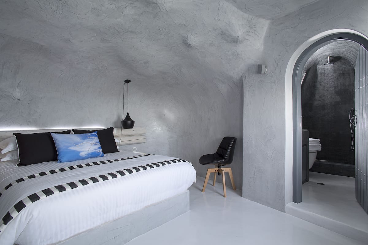 Honeymoon Suite (Passion) | 1 bedroom, in-room safe, individually furnished, soundproofing