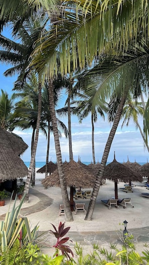 Exterior - Neptune Palm Beach Boutique Resort & Spa All Inclusive (Diani Beach)