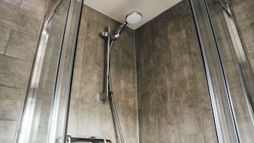 Deluxe Double Room, Ensuite (Boutique Double Room 3) | Bathroom