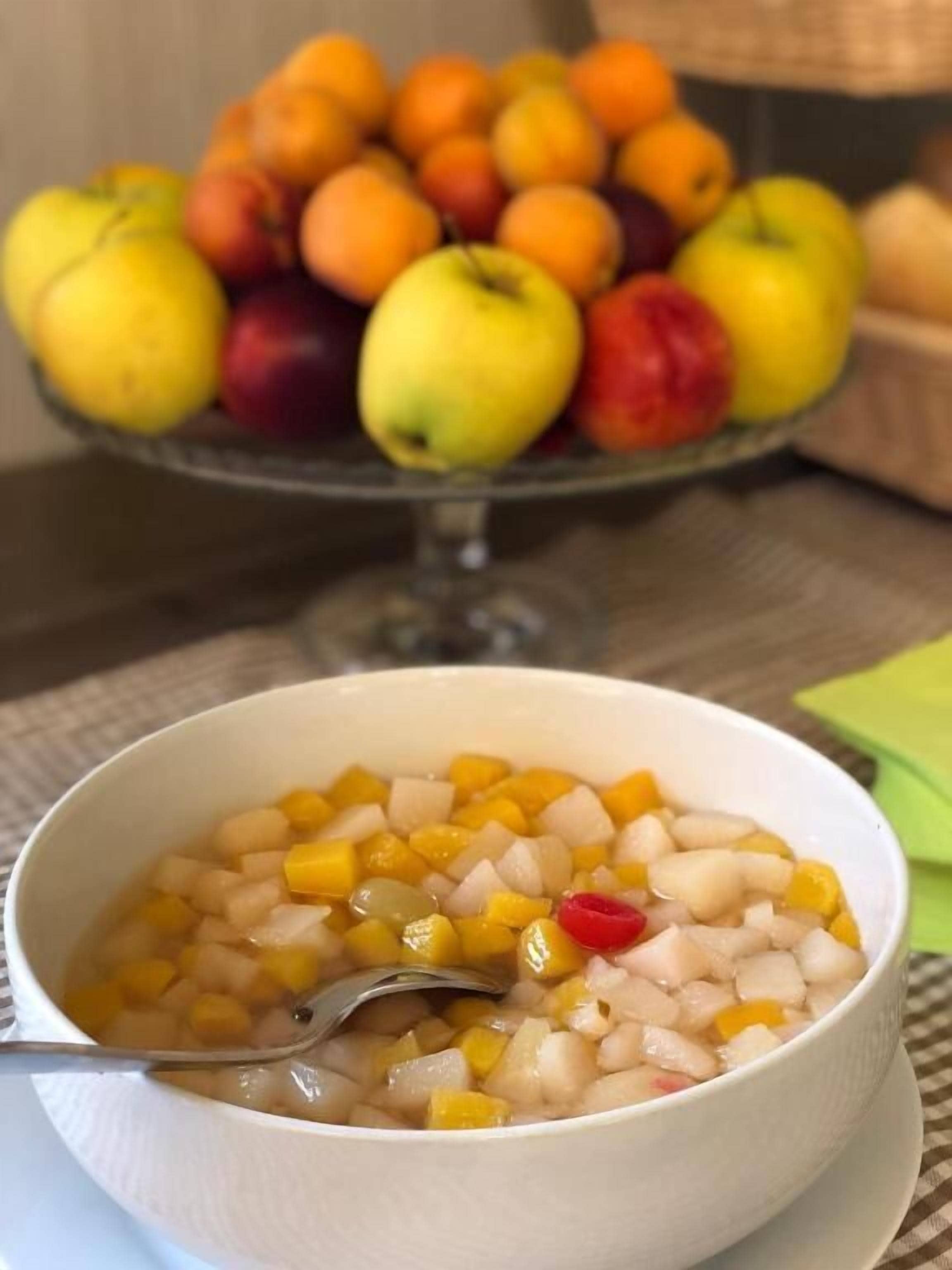 每日供應吃到飽早餐 (每人 EUR10.00)