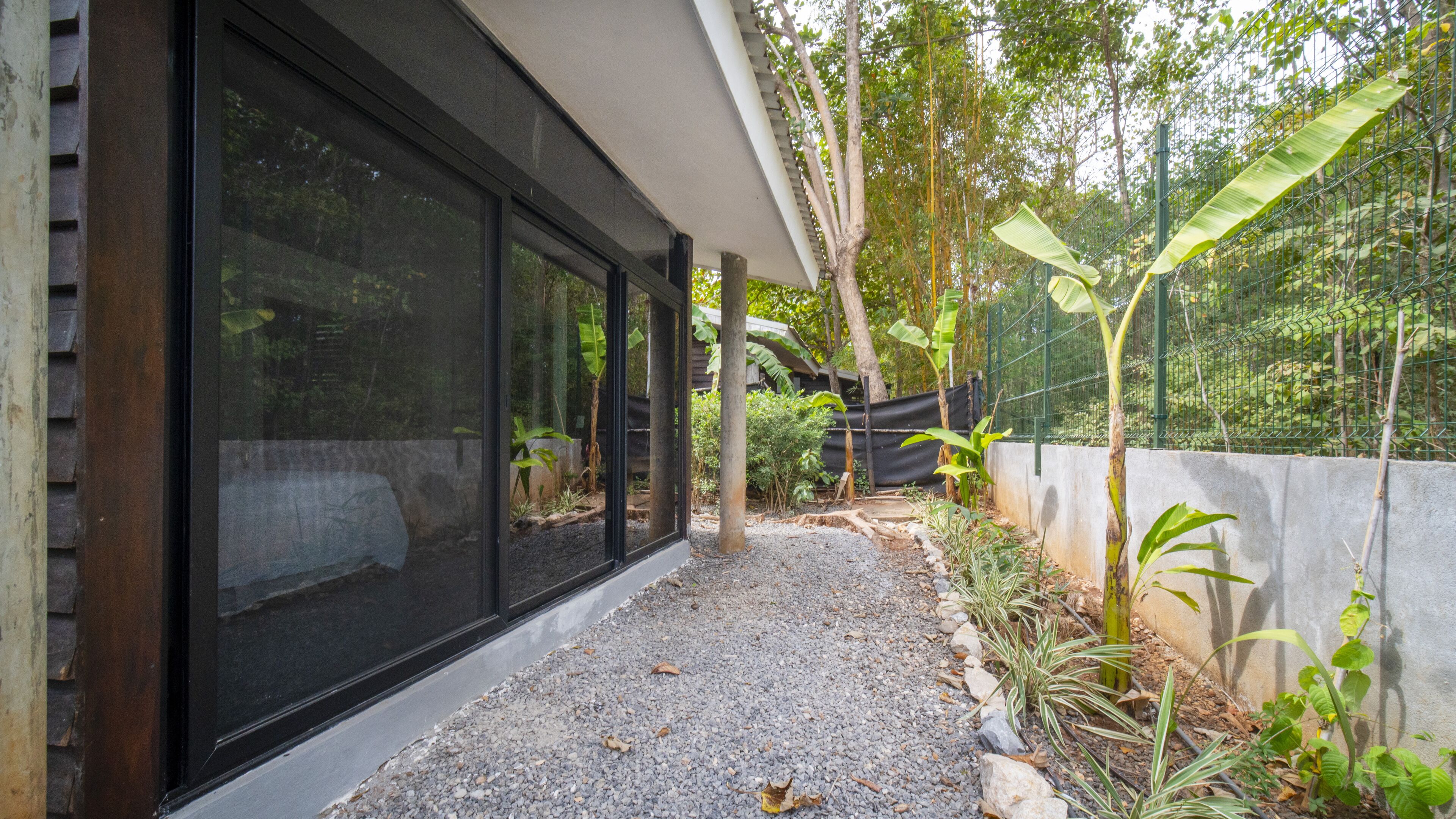 villa deluxe (max 6 pax) | garden view