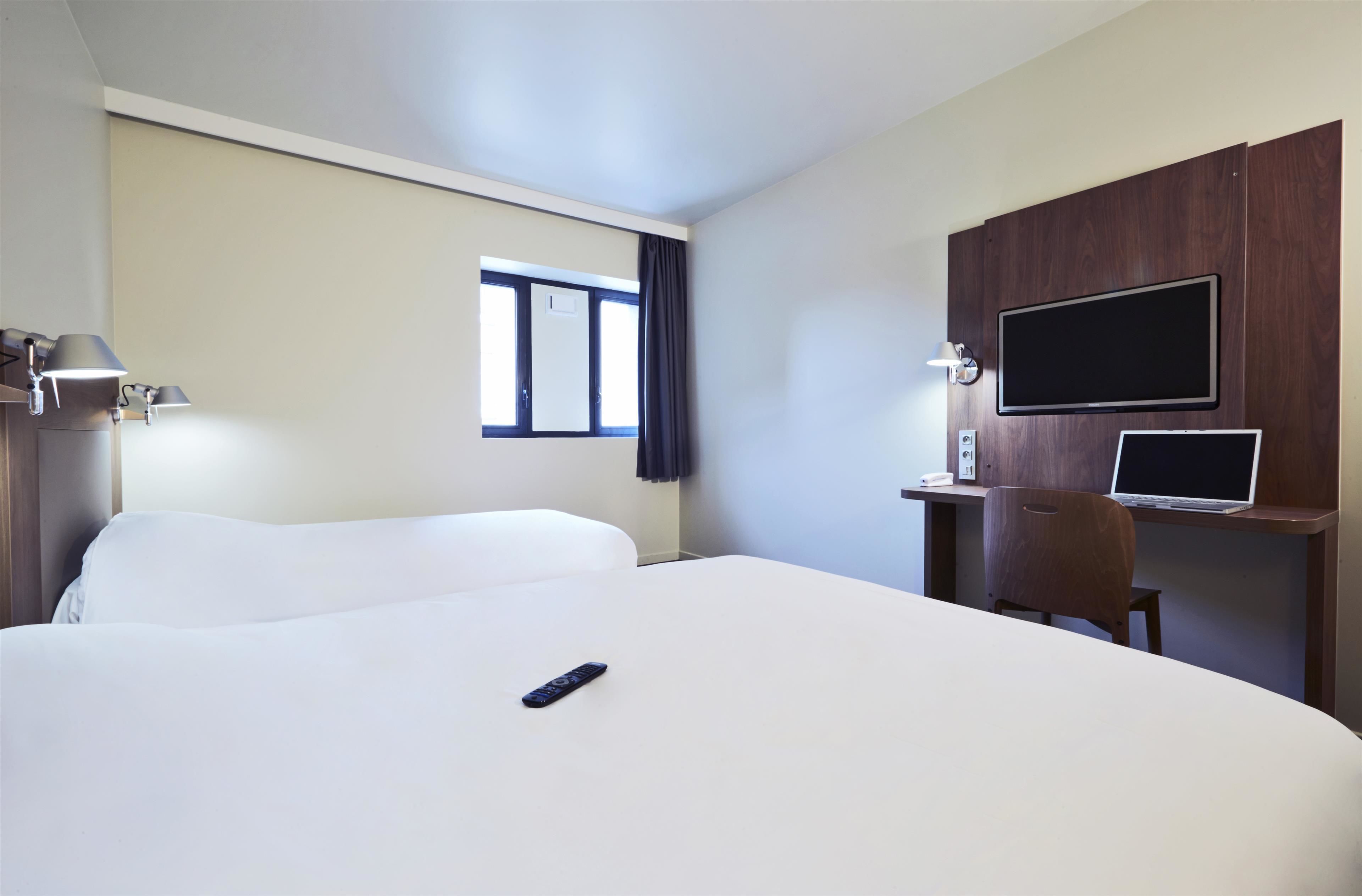 next generation, room, multiple beds | desk, blackout curtains, soundproofing, free cots/infant beds