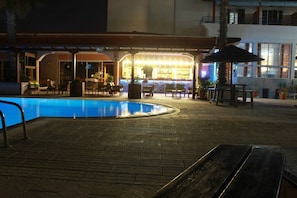 Piscina all'aperto