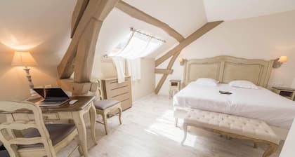 The Originals Boutique, Hôtel Les Poèmes de Chartres