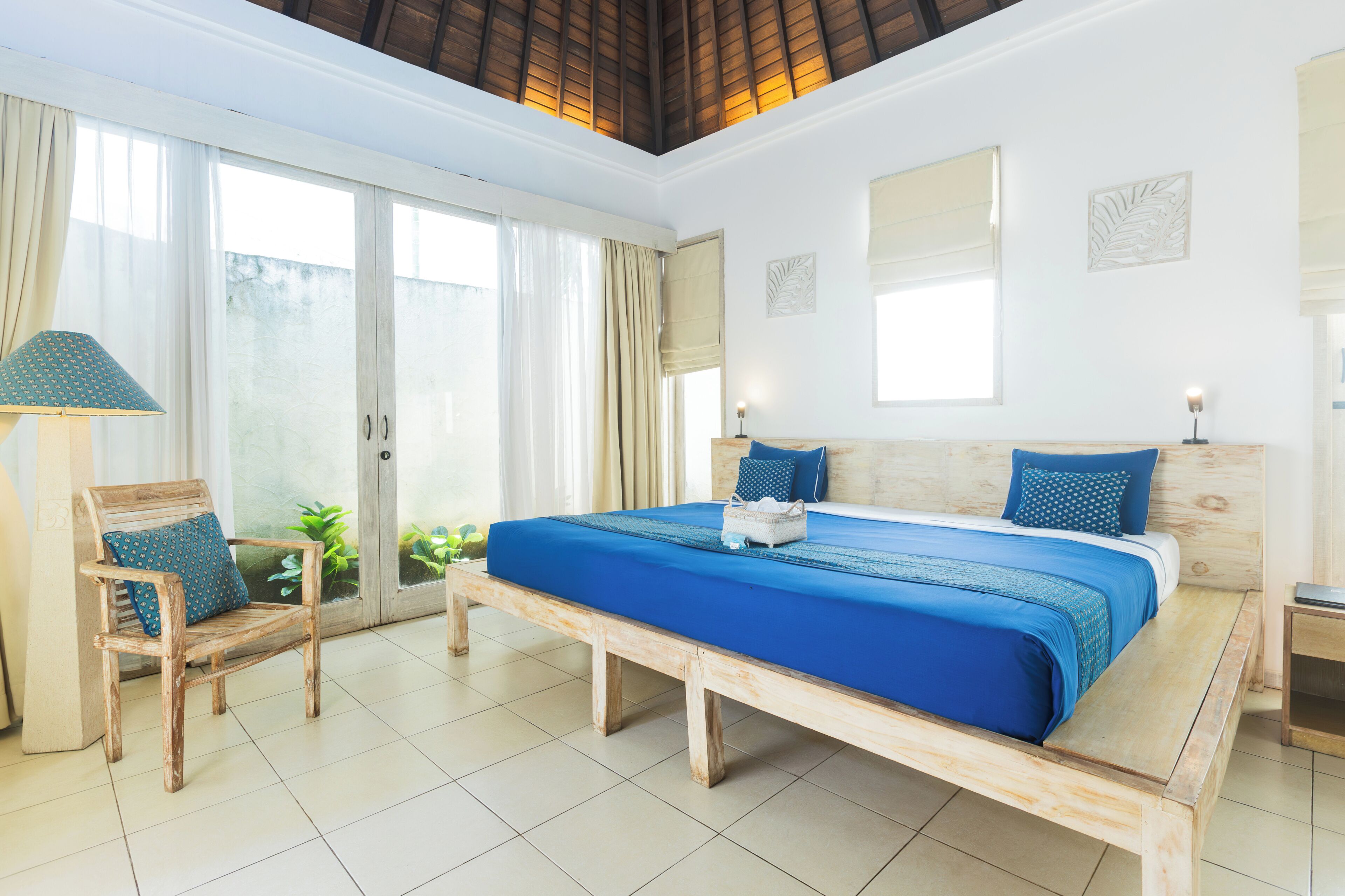 Hotel Type - H3 | Minibar, in-room safe, desk, iron/ironing board