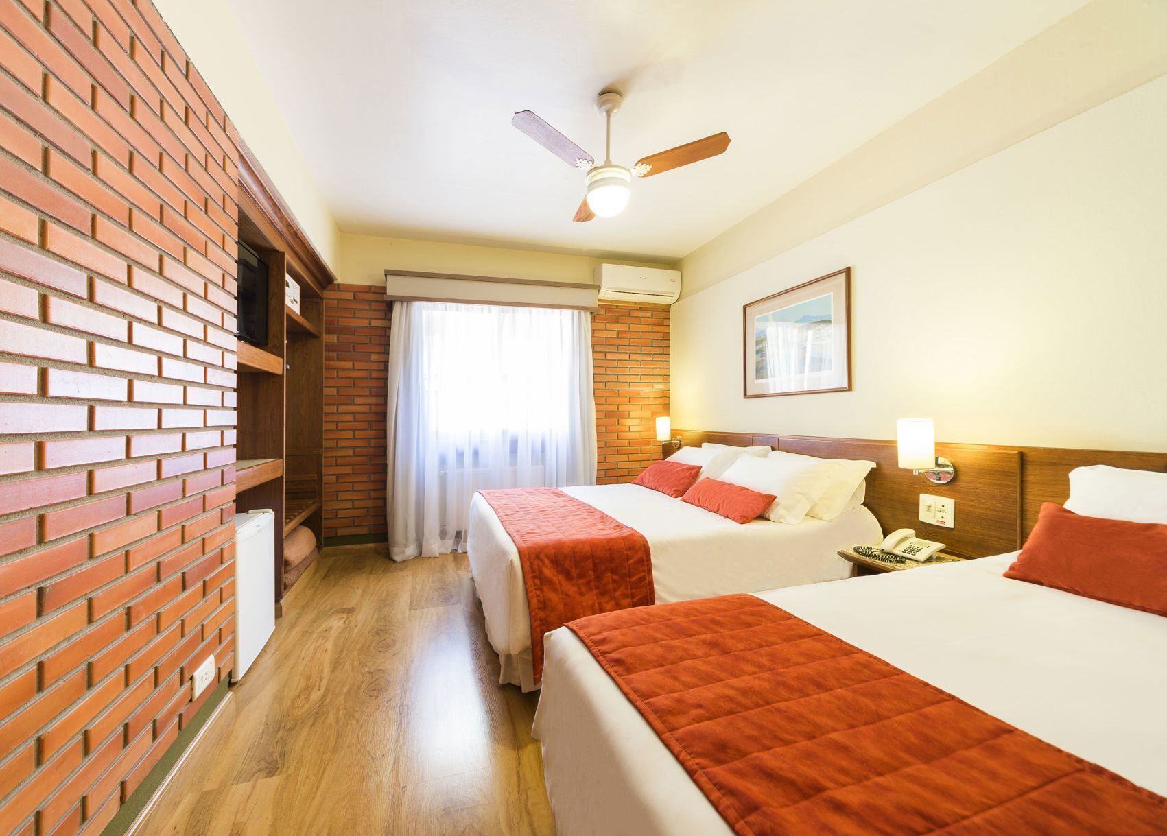 Minibar, in-room safe, desk, soundproofing