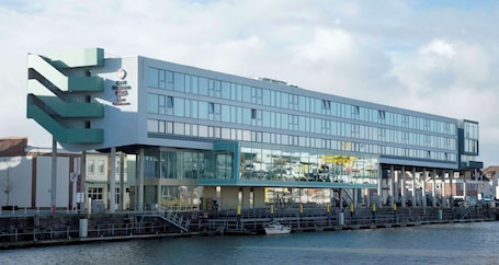 Exterior. Best Western Plus Hotel Bremerhaven