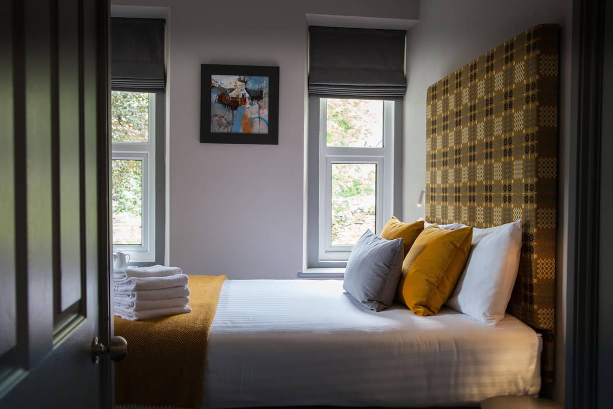 Habitación doble | 1 habitación, cortinas blackout, wifi gratis y ropa de cama