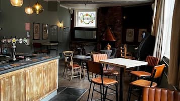 Bar (en la propiedad)