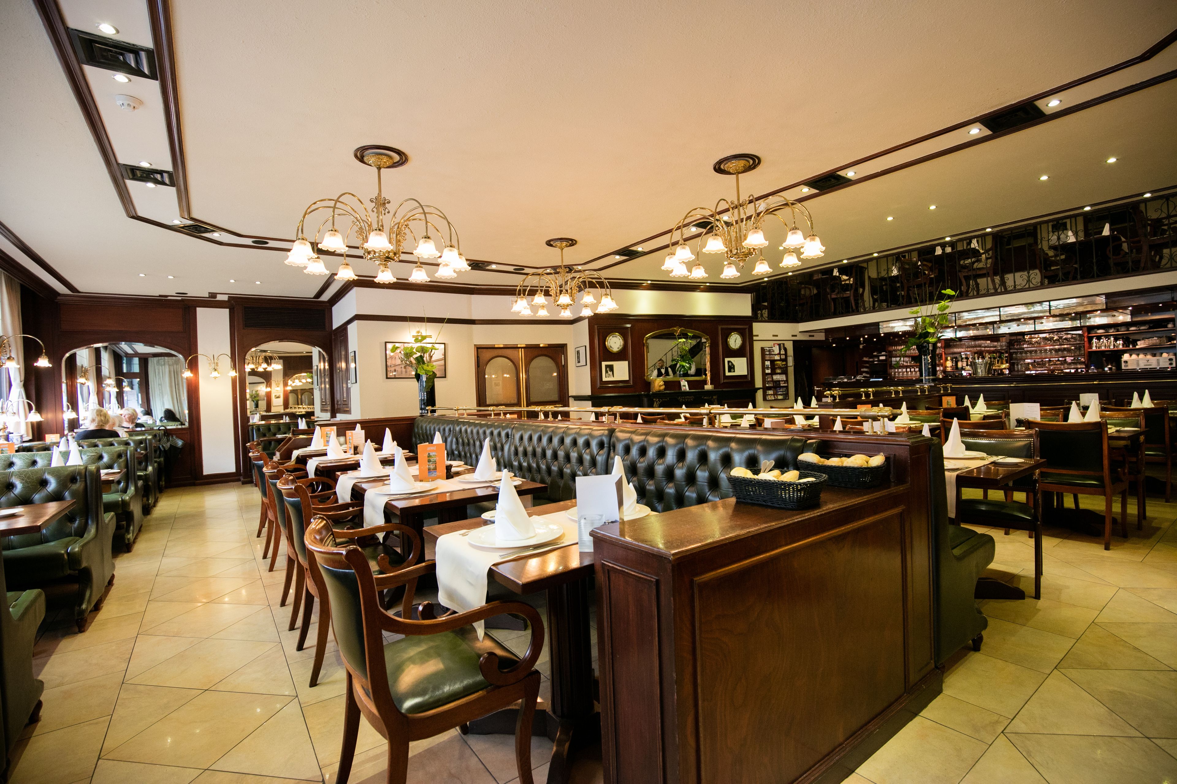 breakfast, lunch, dinner served; french cuisine