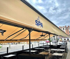 Café da manhã, almoço e jantar; culinária francesa 