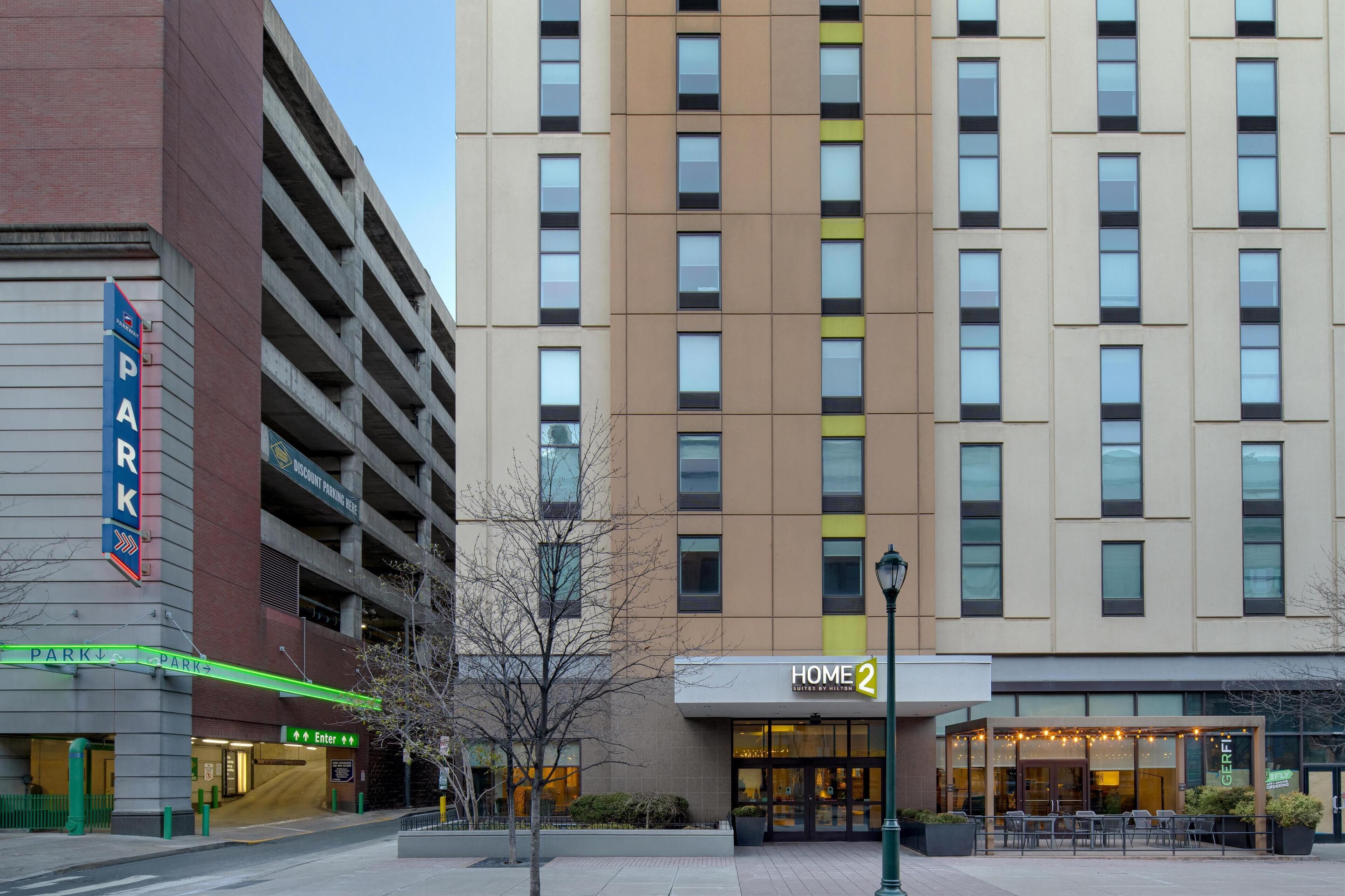 Foto - Home2 Suites by Hilton Philadelphia Convention Center