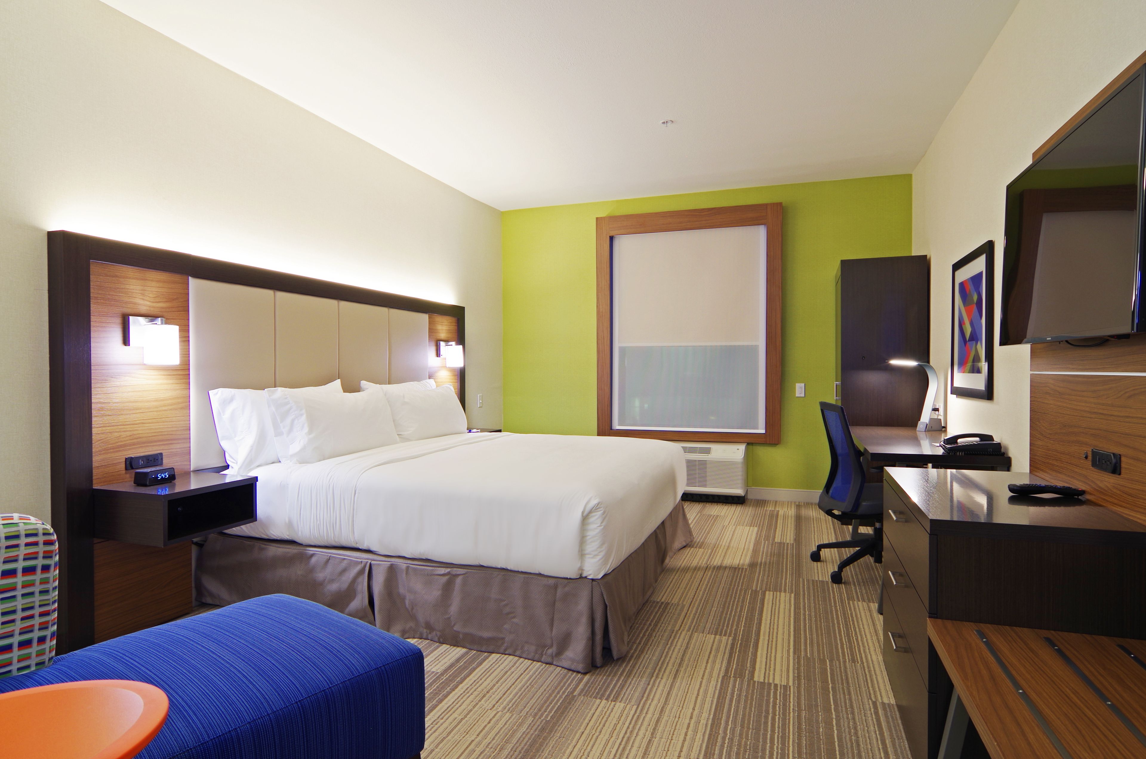 In-room safe, desk, laptop workspace, iron/ironing board