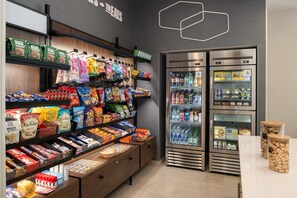 Snack bar