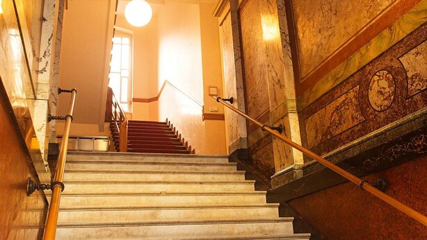 Unclassified image, 1 of 36, button - Pension Peters (Berlin)