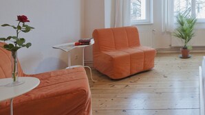 Unclassified image, 5 of 36, button - Pension Peters (Berlin)