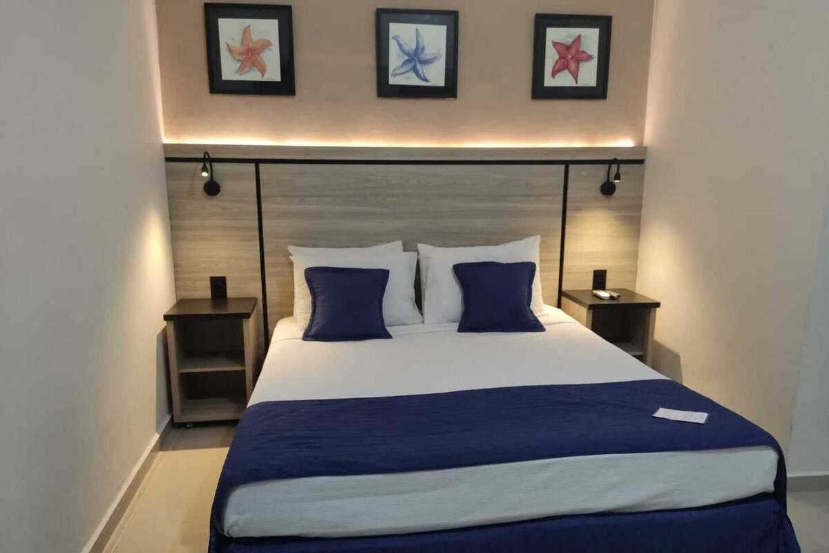Minibar, bed sheets