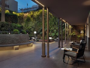 Garden - H10 Urquinaona Plaza (Barcelona)