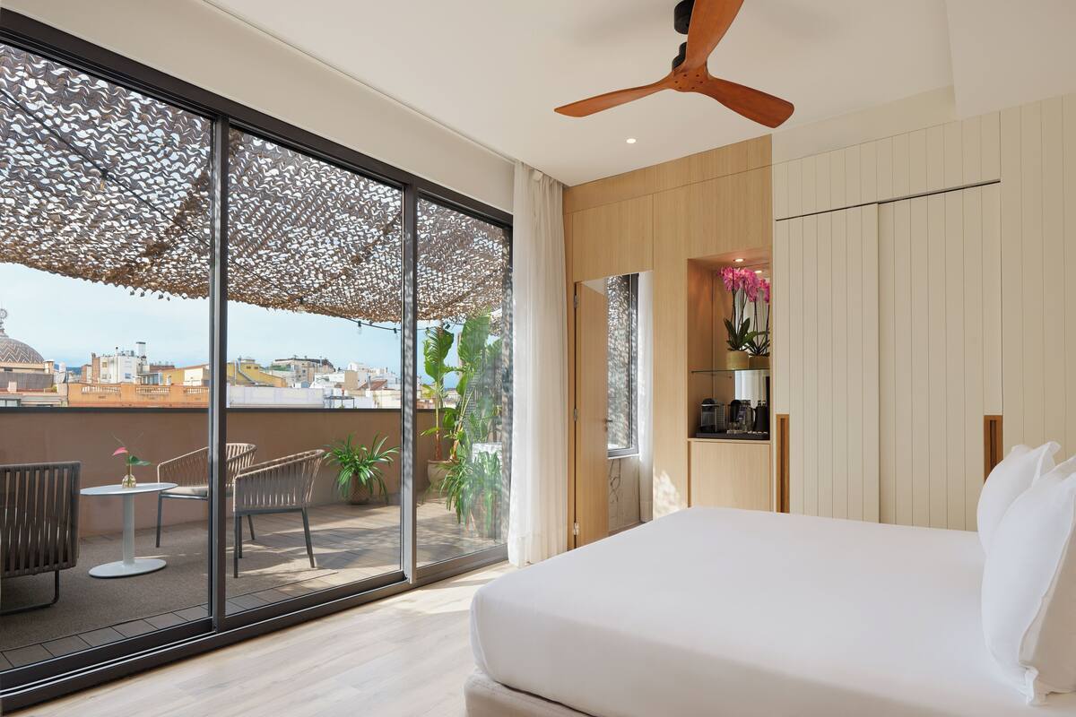 Allergikerbettwaren, Daunenbettdecken, Betten mit Memory-Foam-Matratzen