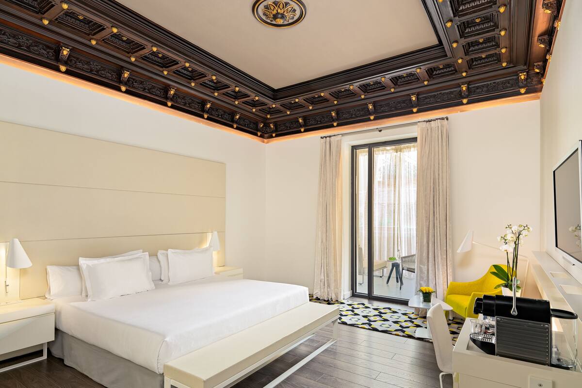 Allergikerbettwaren, Daunenbettdecken, Betten mit Memory-Foam-Matratzen