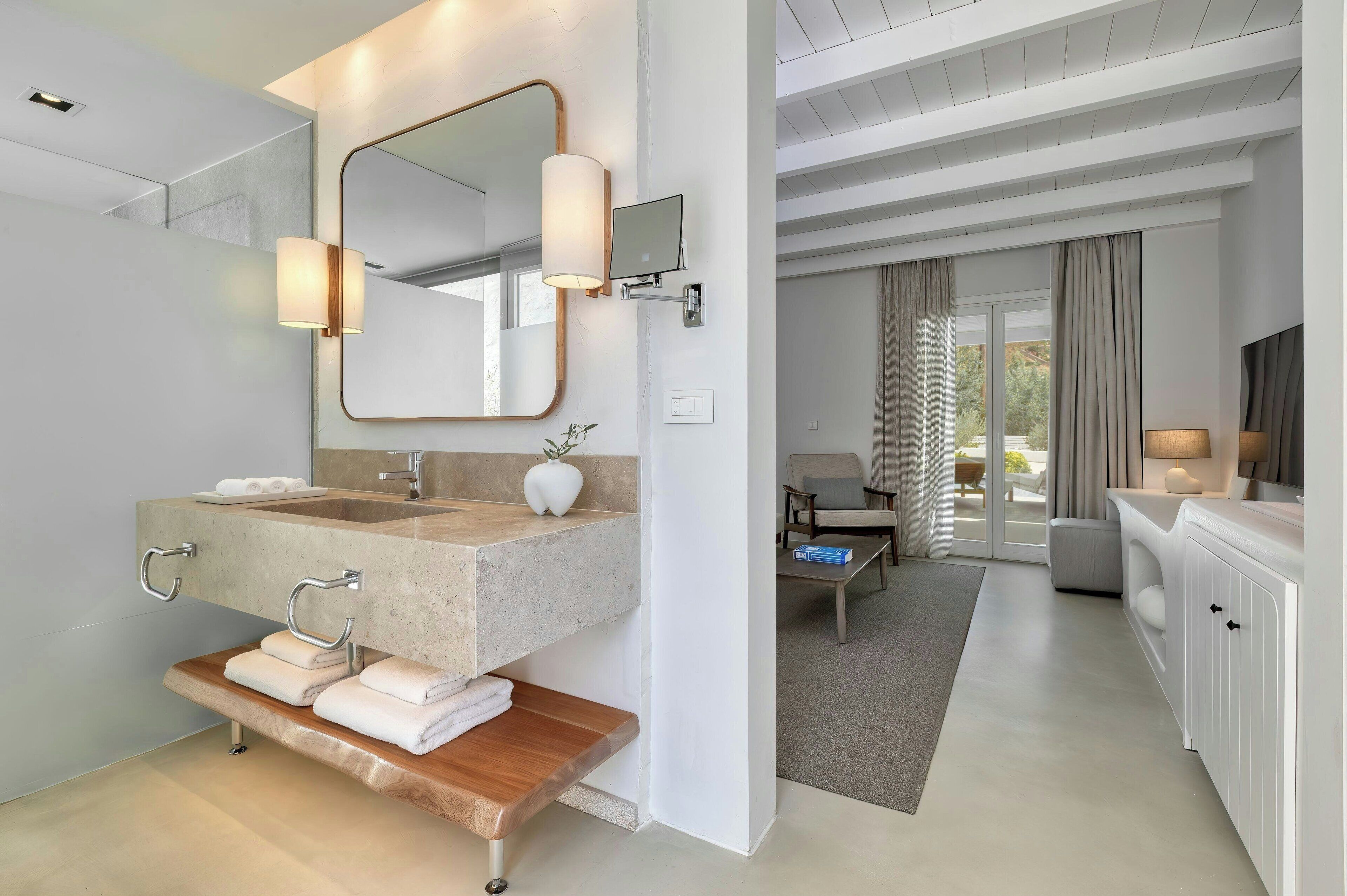 junior suite, 1 king bed, poolside (view) | bathroom | shower, rainfall showerhead, designer toiletries, hair dryer