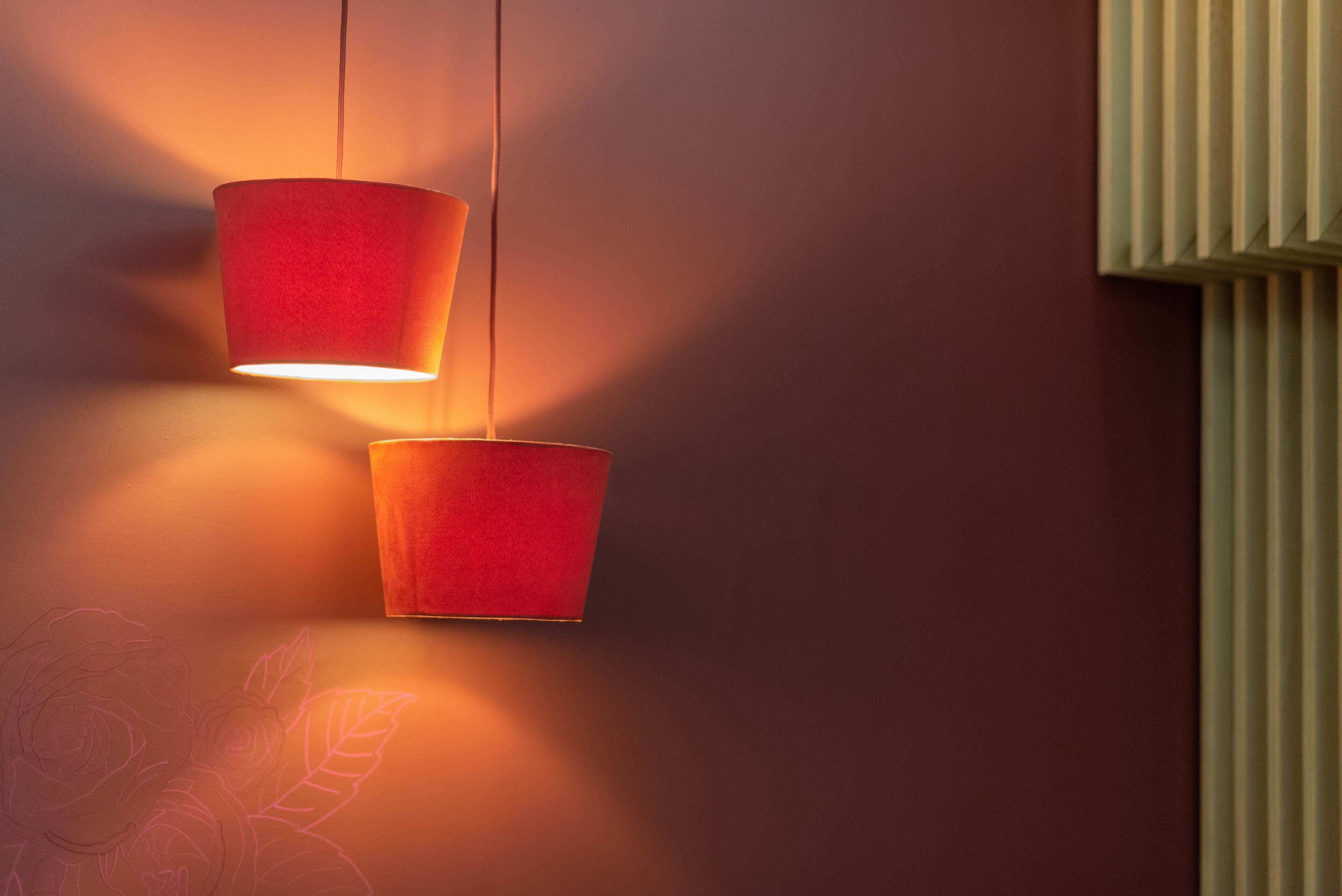 deluxe double or twin room | 1 bedroom, minibar, in-room safe, individually decorated