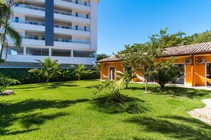 Front of property - Pousada Villa Piemonte (Ubatuba)