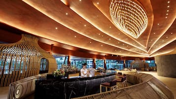 Bar (en la propiedad)