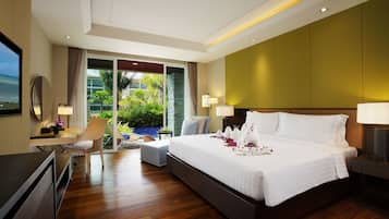 Minibar, in-room safe, desk, soundproofing