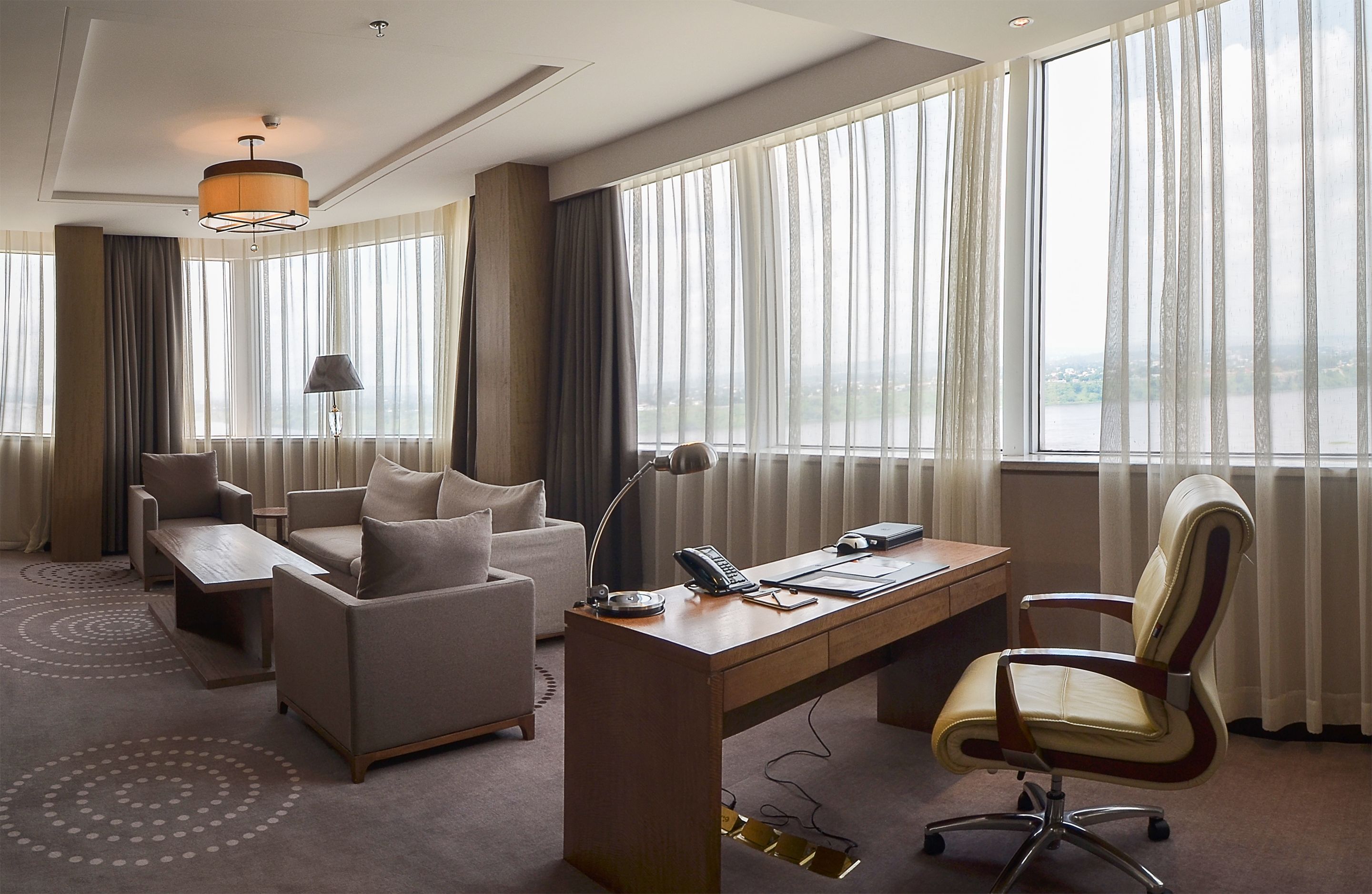 minibar, in-room safe, desk, soundproofing