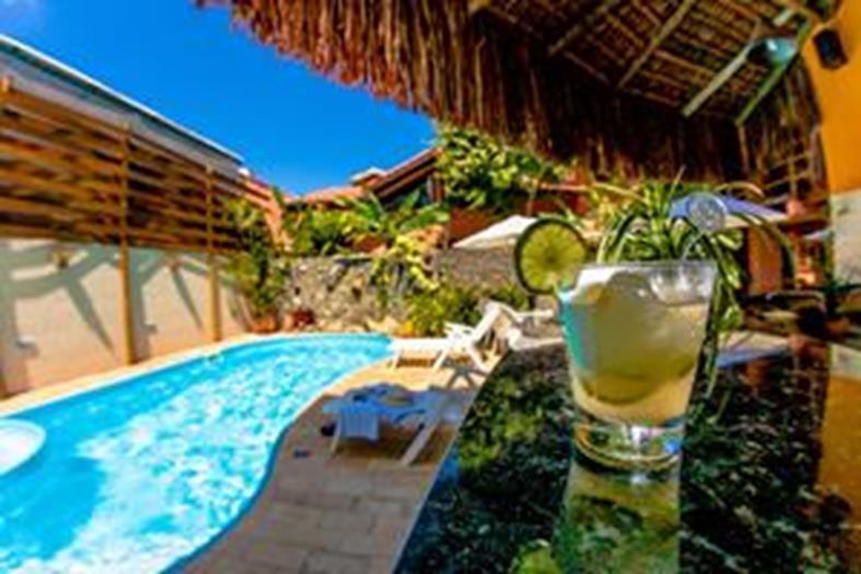 Poolside bar